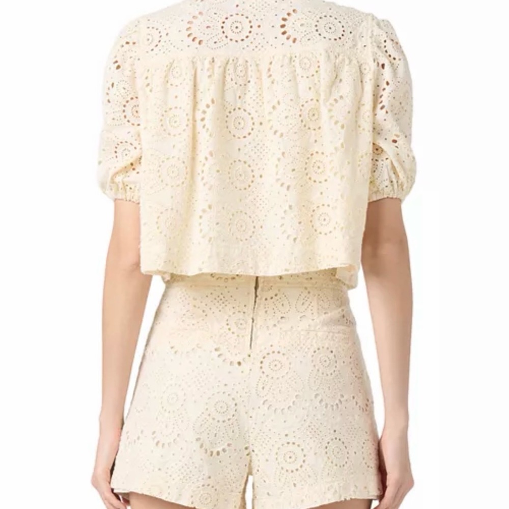 NEW Blank NYC Cream Eyelet Lace Top and Shorts 2-piece Set - Picture 2 of 7